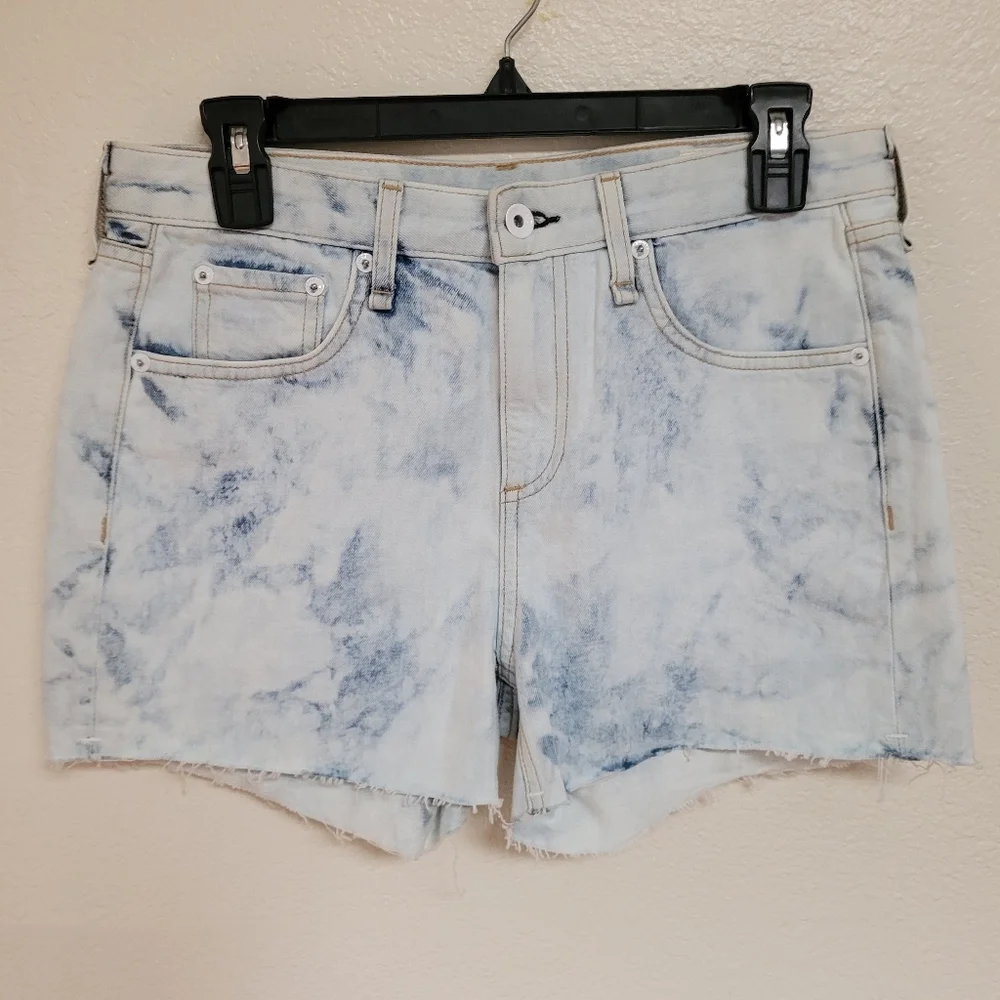 Rag & Bone Women's Light Wash Blue Jean Shorts